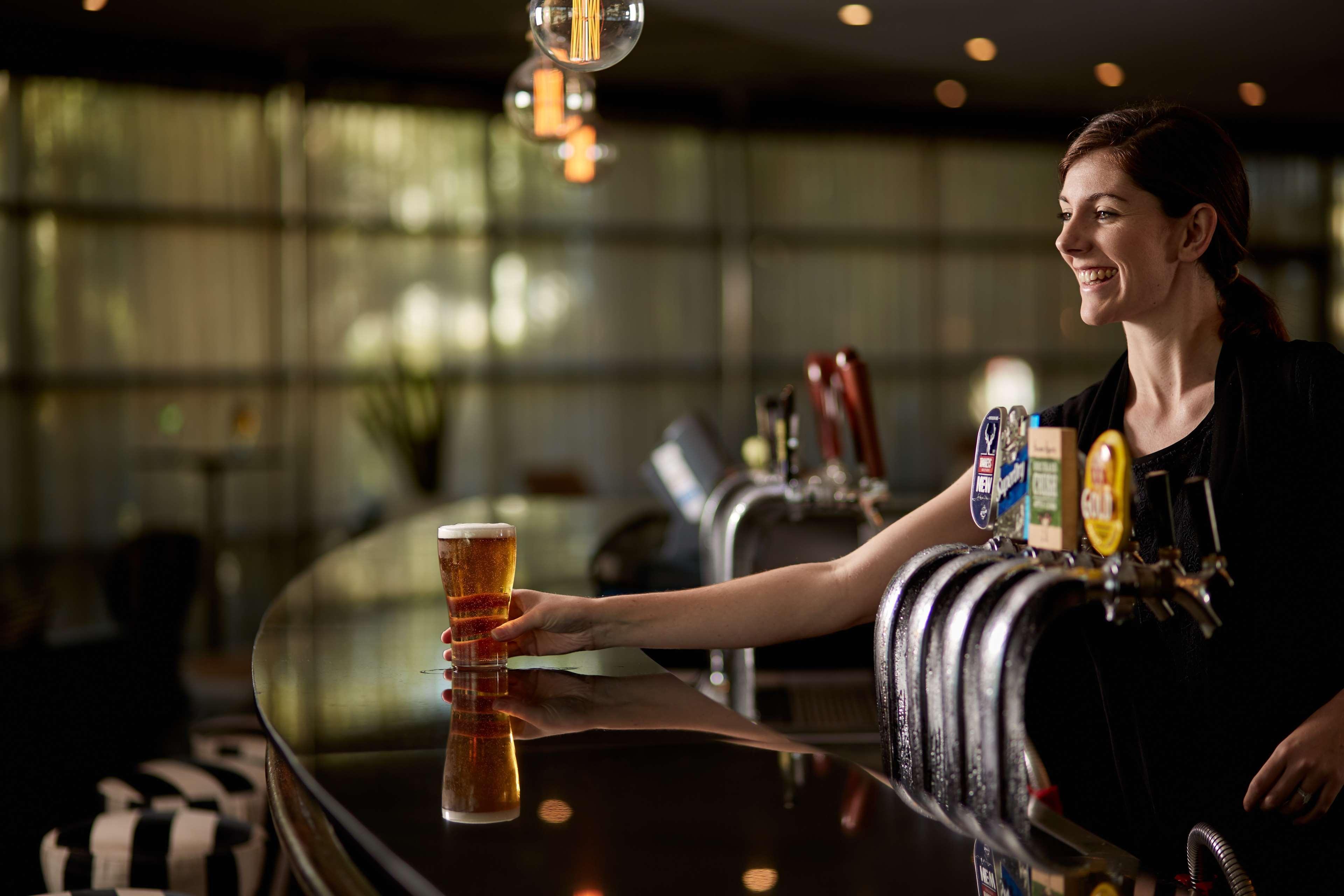 Rydges Parramatta Hotell Exteriör bild