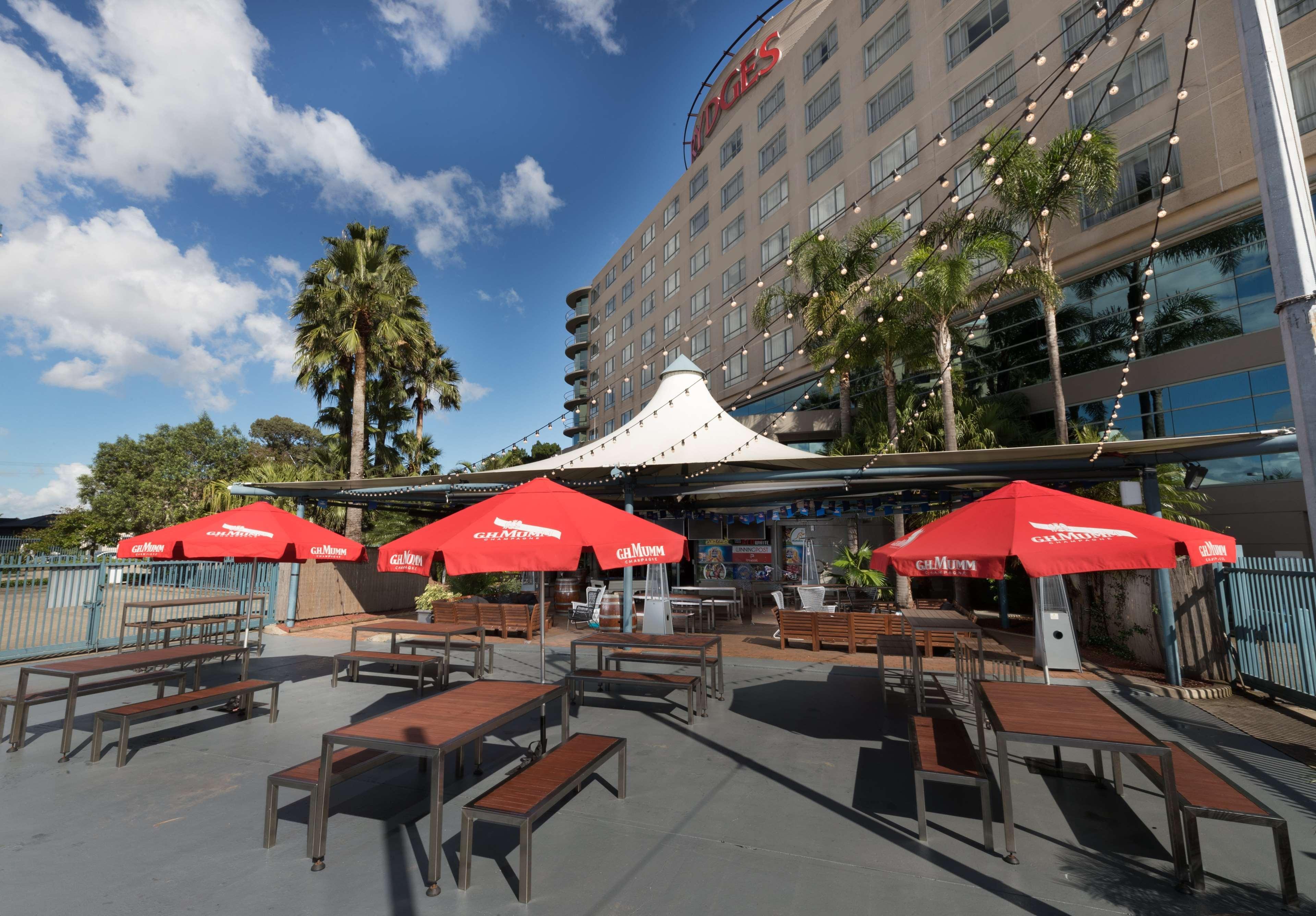 Rydges Parramatta Hotell Exteriör bild